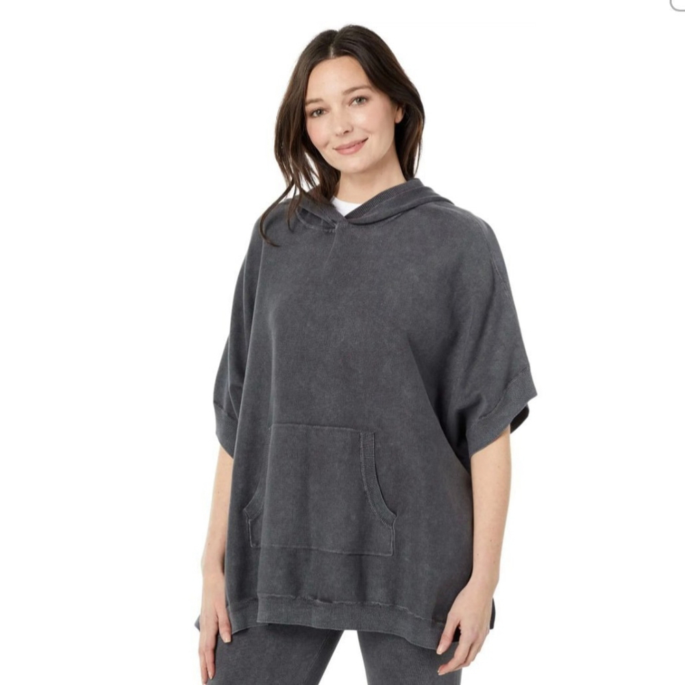 Barefoot Dreams Sunbleached Poncho NWT OS